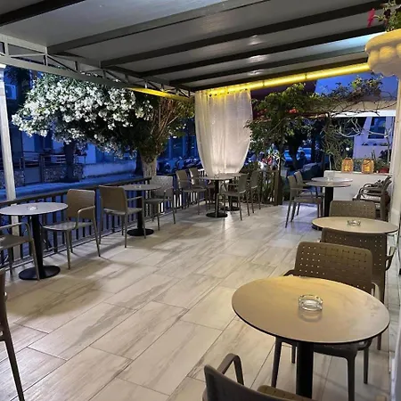 Hotel Paradise 3*