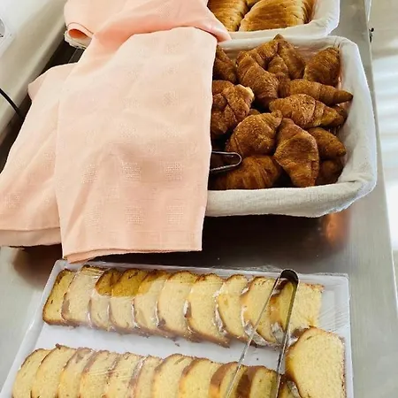 Paradise Готель