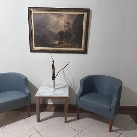 Готель Paradise